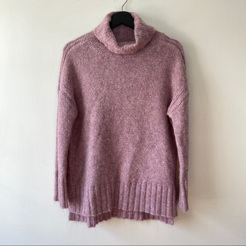 Wool blend pink turtleneck sweater